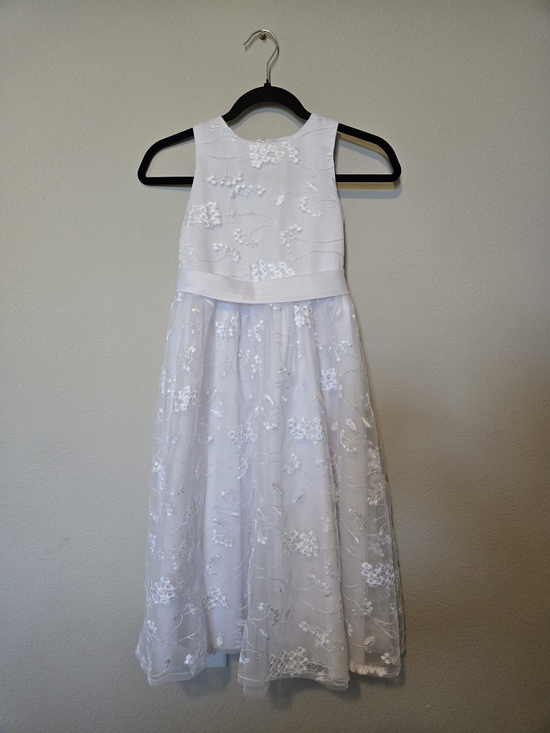 Other - White Floral Embroidered Sleeveless Kids Dress